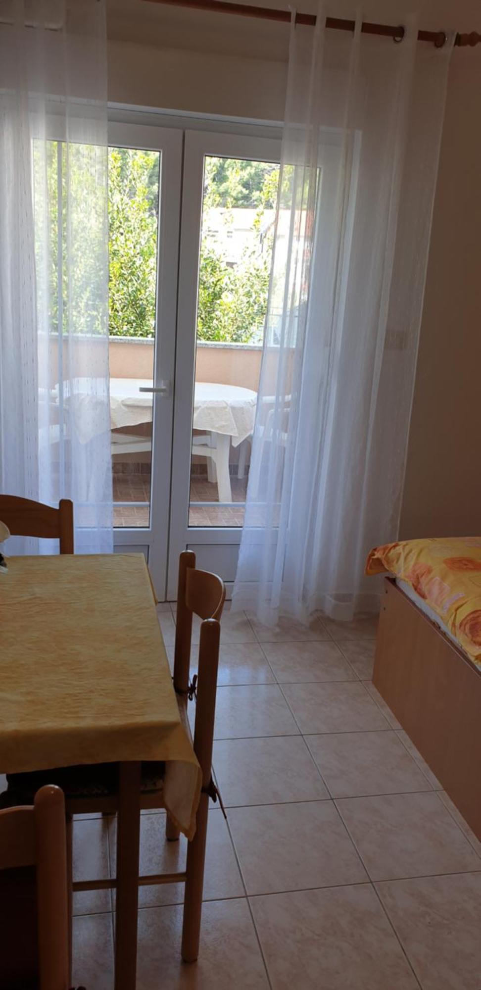 Apartments Ivanovski Rab Town Quarto foto