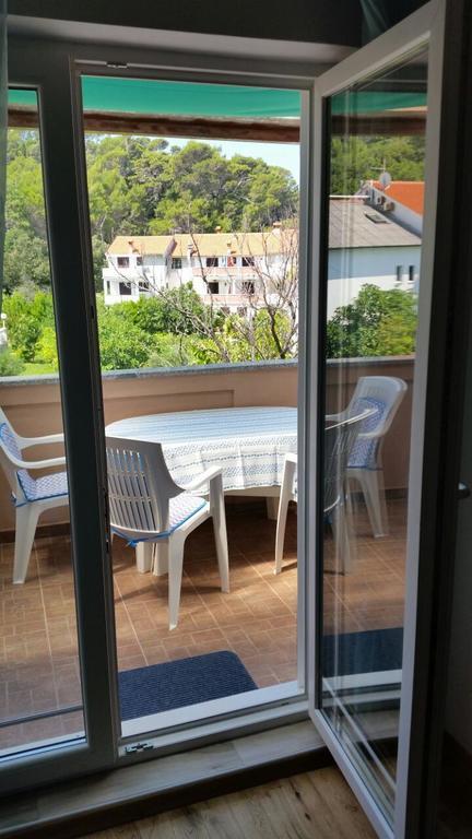 Apartments Ivanovski Rab Town Exterior foto